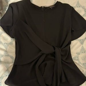 F21 TIE BLOUSE